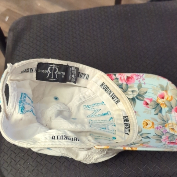 Robin Ruth Miami Floral Cap - white, Pink, And  Blue Floral - Picture 4 of 6